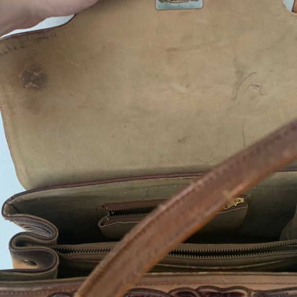 Vintage 1970’s Boho Tooled Leather Bag - Picture 7 of 10